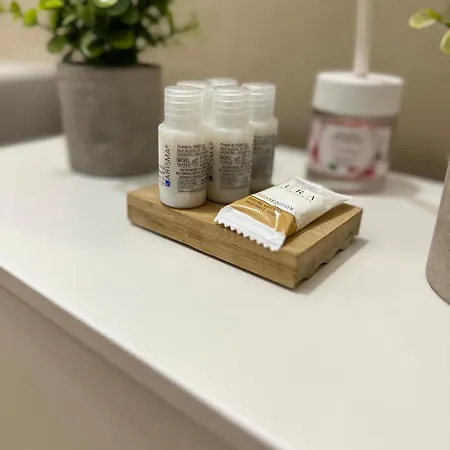 Ferienhaus Smart Rent Nei Pressi Di Via Toledo 2 Da Letto